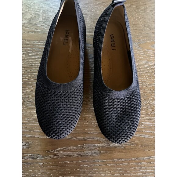 Vaneli Shoes - VANELi Suvi Knit Flat Women’s Size 8W